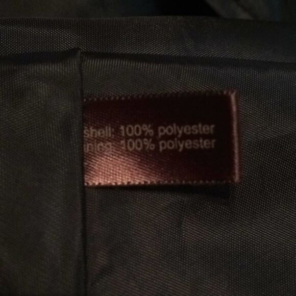 The limited one shoulder with ruffle on bottom - Picture 4 of 16